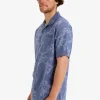 Quiksilver Beach Club Casual - Chemise manches courtes pour homme VINTAGEINDIGOSYMBIOSEACORAL Best